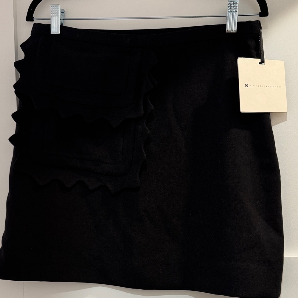 Elegant Black Women's Skirt